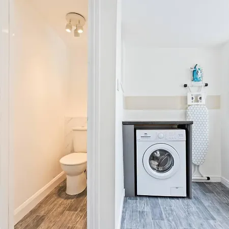 #2 - Location - Private Ensuite, Smart Tv, Fast Wifi By Yoko Affittacamere